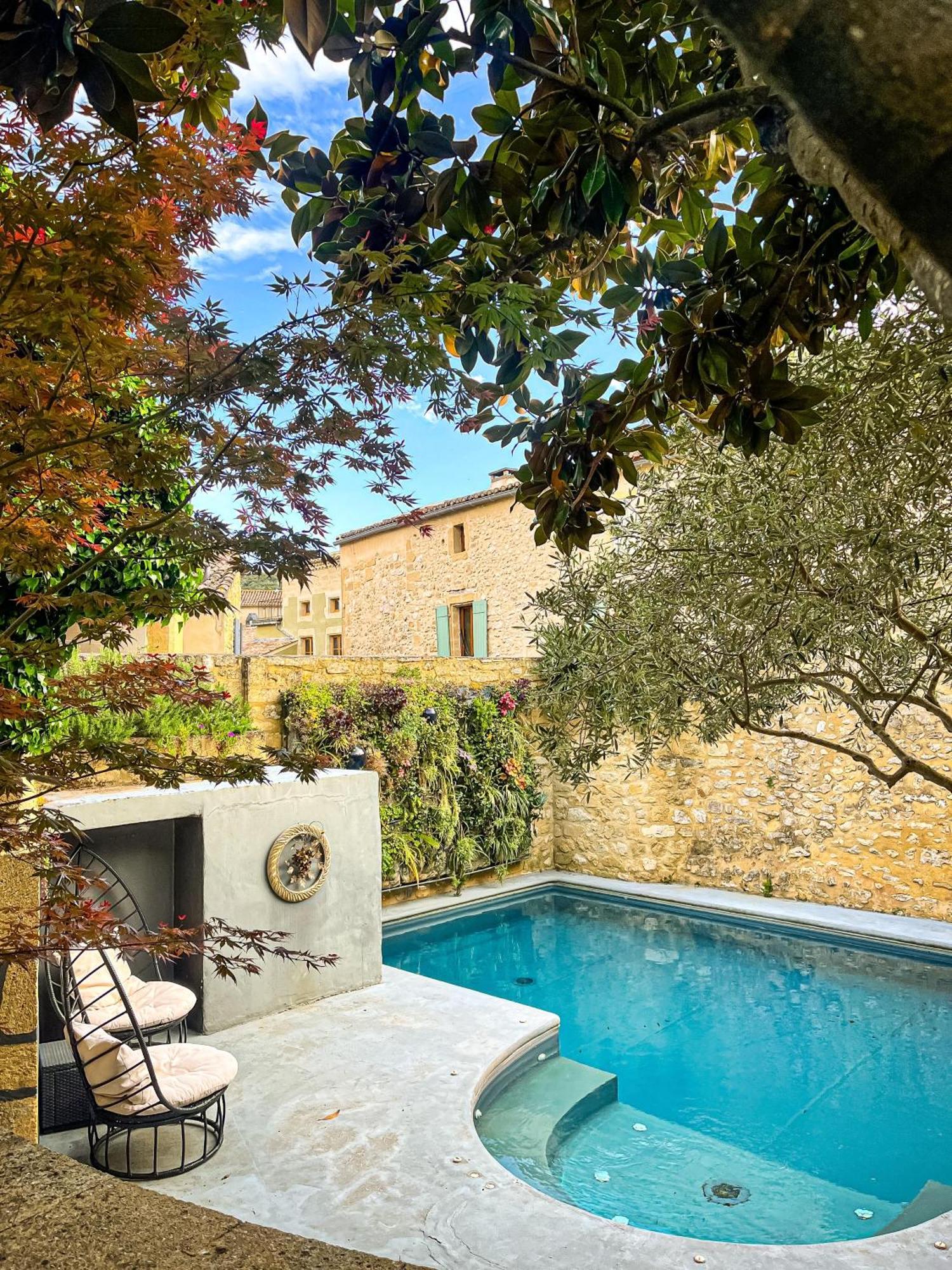 Hotel Le Castellas - Les Collectionneurs Collias